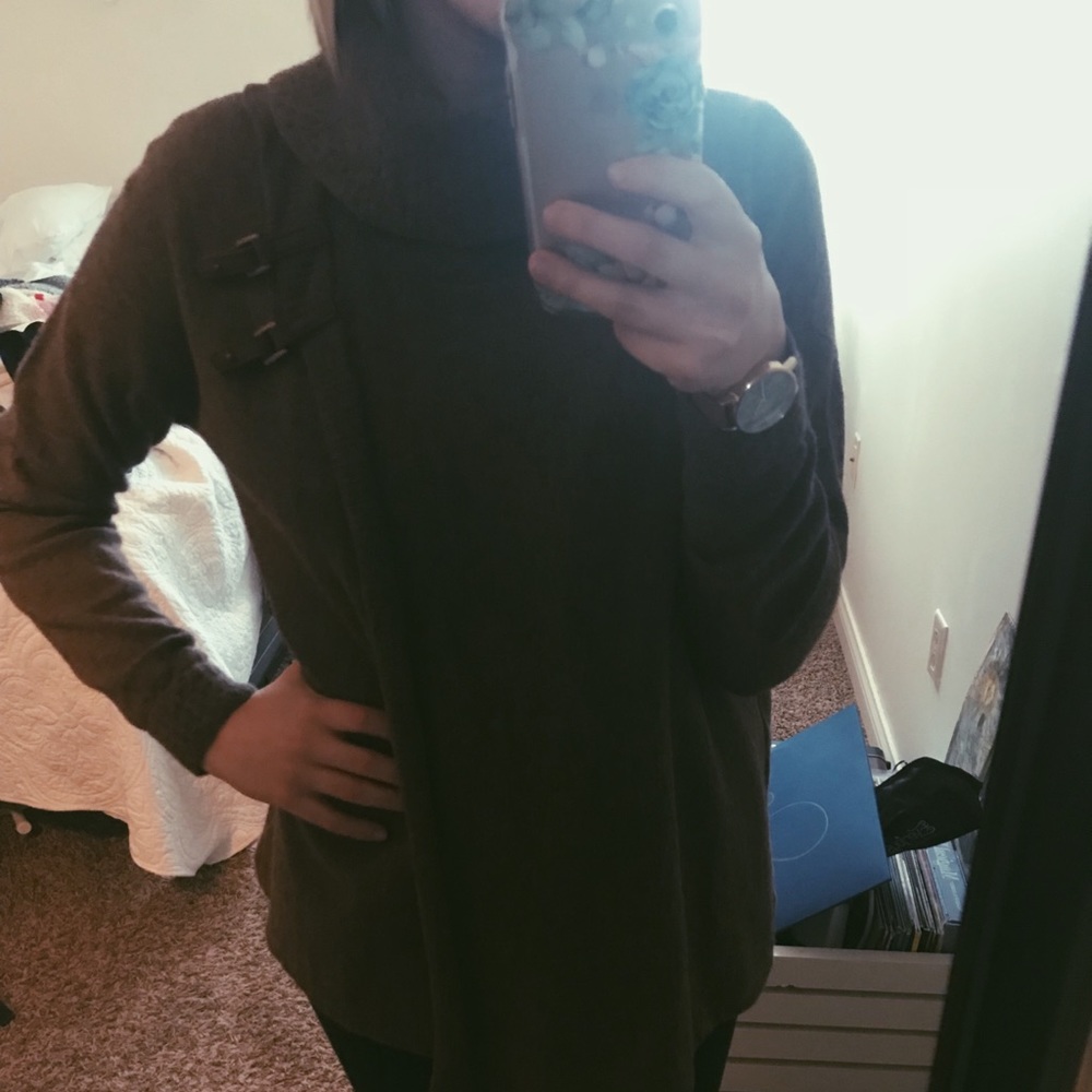 Ellen Tracy sweater
